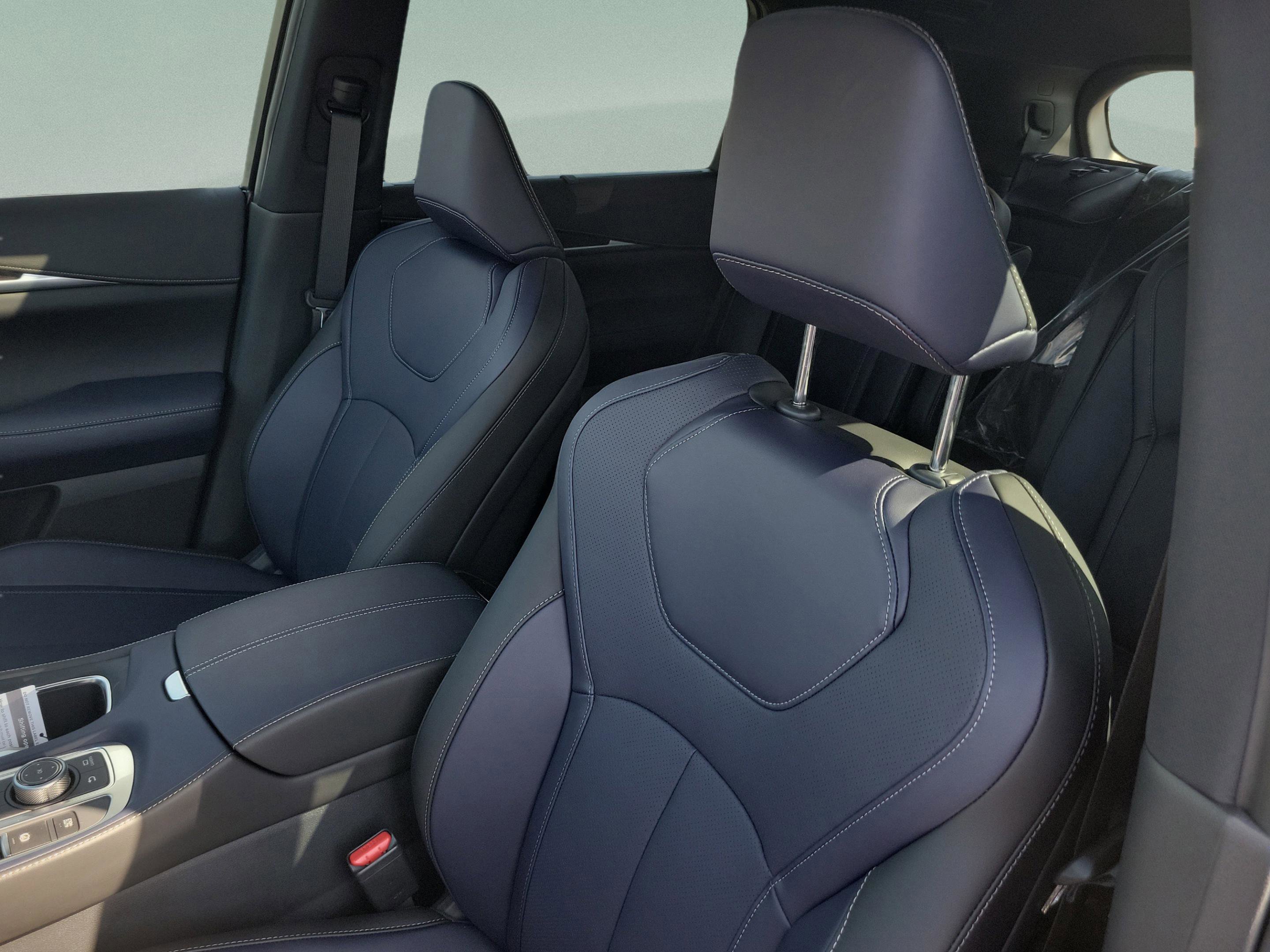 New 2026 INFINITI QX60 Sport w/ Dark Cargo Package image 42