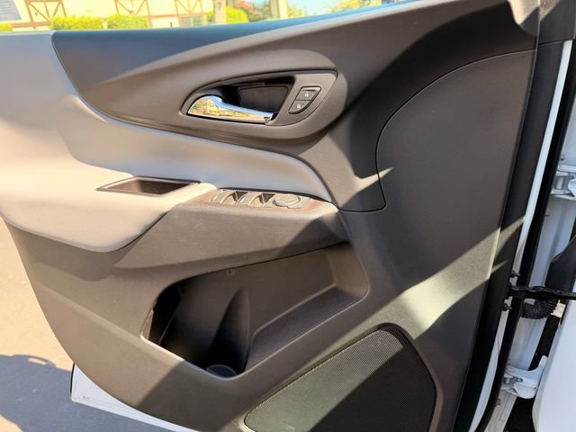 Used 2022 Chevrolet Equinox LT FWD image 12