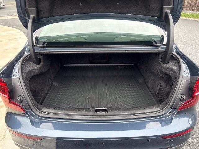 Used 2019 Volvo S60 T5 Momentum w/ Premium Package FWD image 21