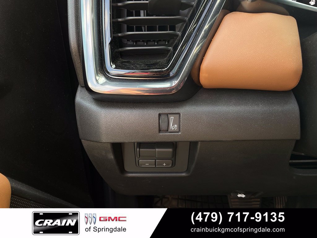 Used 2026 GMC Canyon AT4 AWD/4WD image 13