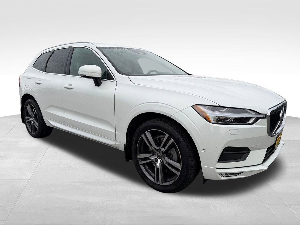 Used 2018 Volvo XC60 T6 Momentum w/ Advanced Package image 1