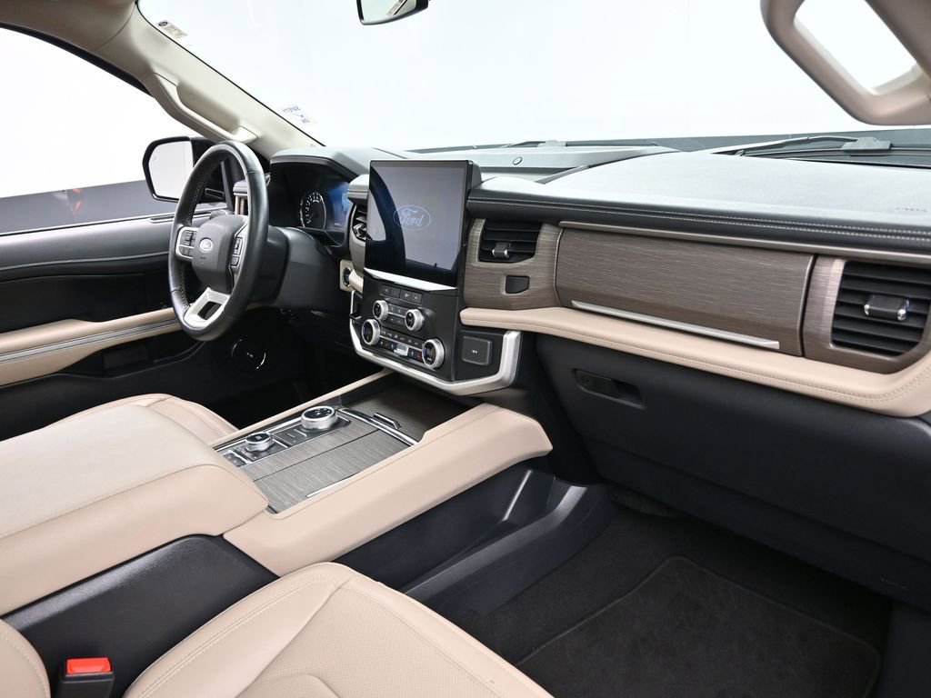 Used 2024 Ford Expedition Max Limited image 34