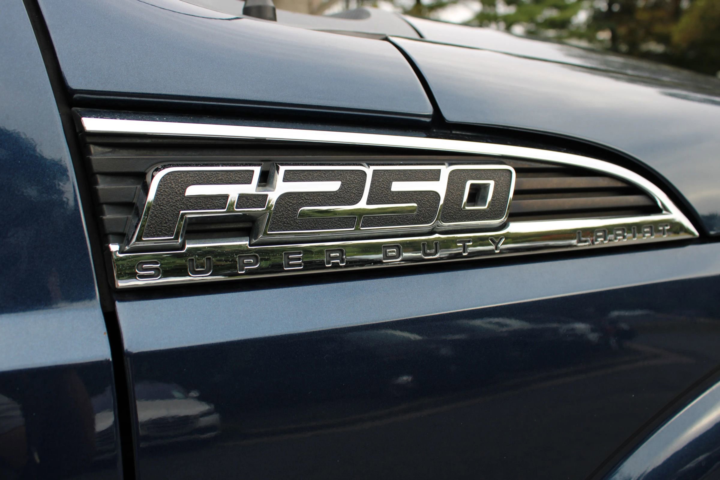 Used 2013 Ford F250 Lariat w/ Lariat Interior Pkg image 24