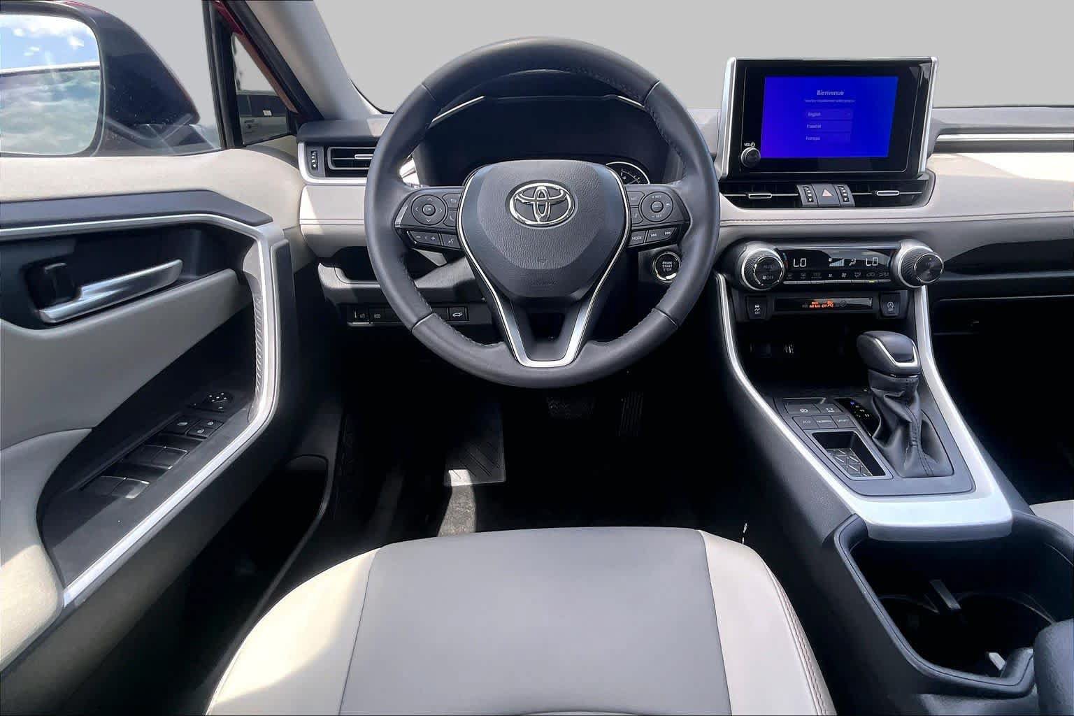 Used 2024 Toyota RAV4 XLE Premium FWD image 11