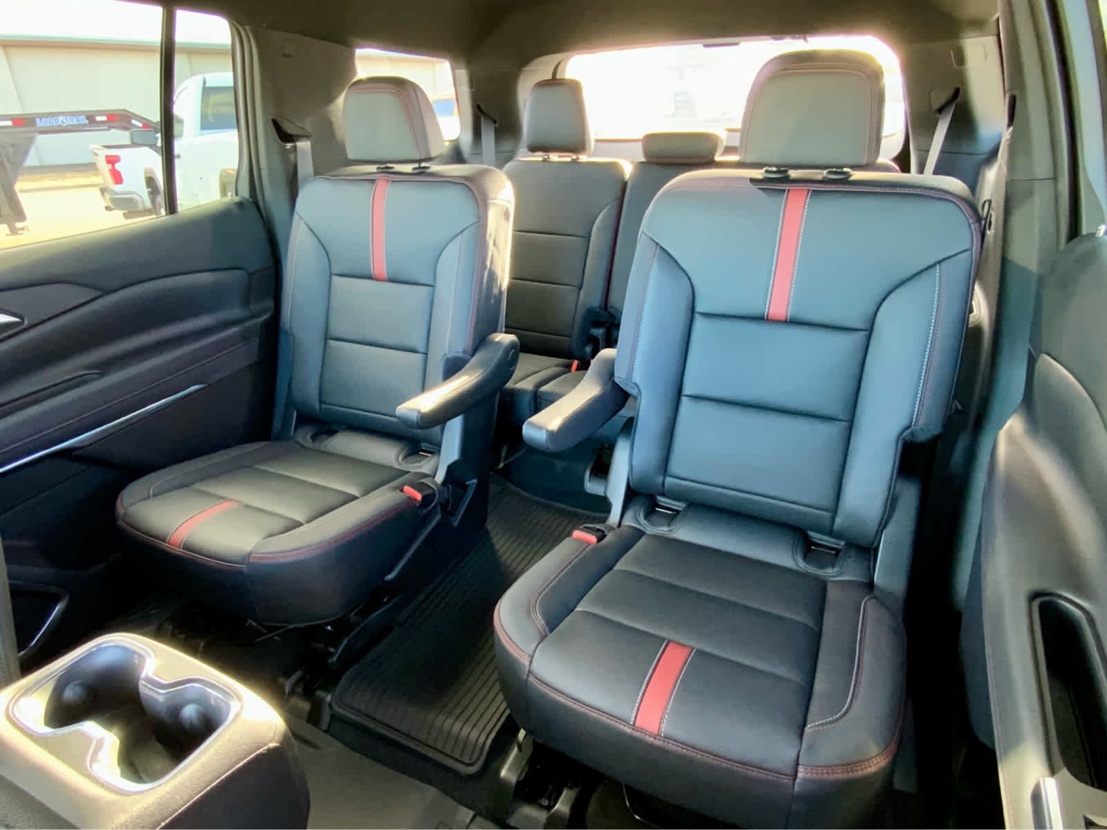 New 2026 Chevrolet Traverse RS w/ LPO, Floor Liner Package image 28