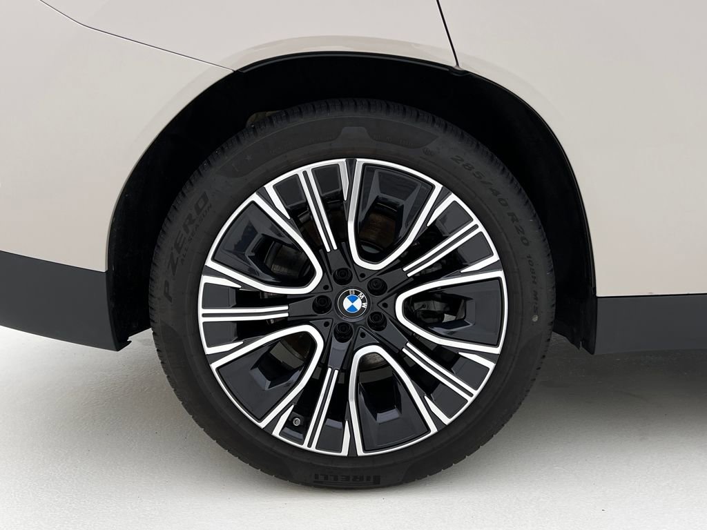 Certified 2025 BMW X3 xDrive30i w/ Premium Package image 26