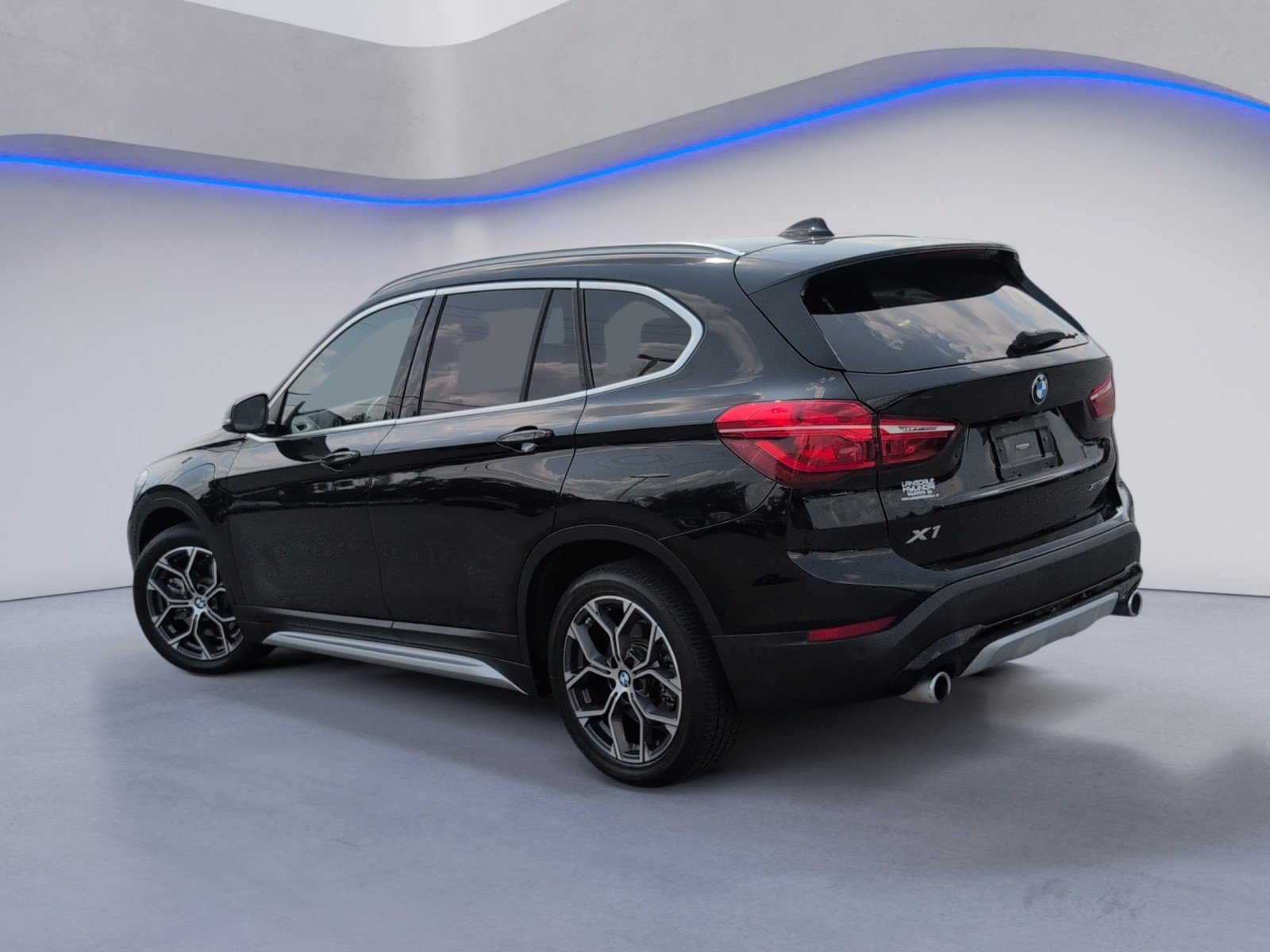 Used 2020 BMW X1 xDrive28i AWD/4WD image 9