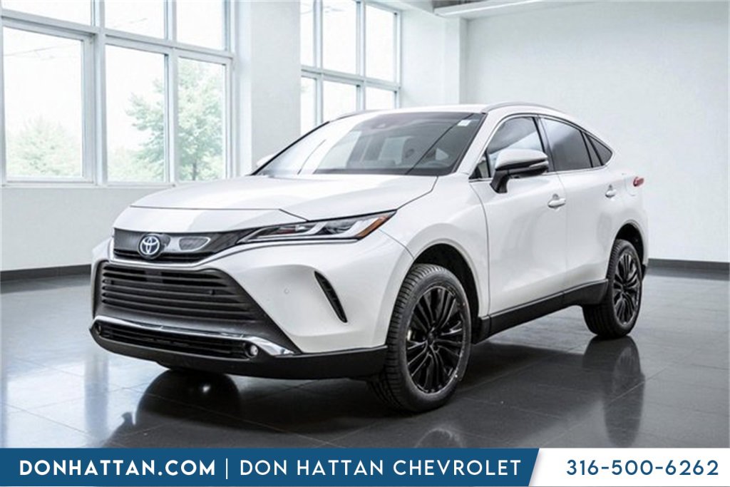 Used 2024 Toyota Venza XLE