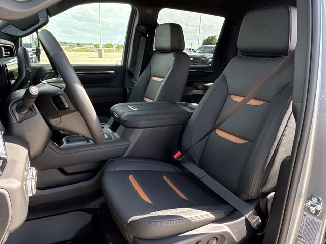 New 2026 GMC Sierra 2500 AT4 w/ Technology Package AWD/4WD image 23