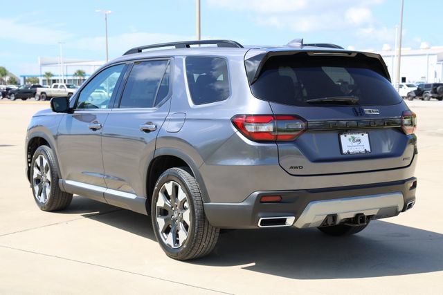 New 2026 Honda Pilot Touring image 6