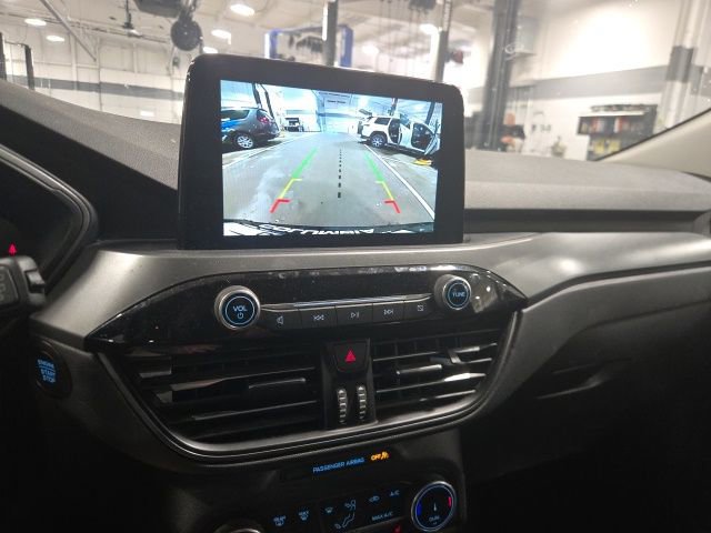 Used 2024 Ford Escape Active w/ Cold Weather Package image 15