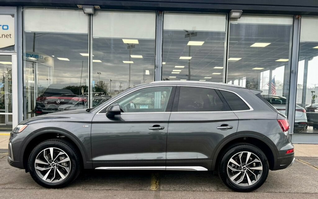Used 2024 Audi Q5 2.0T Premium Plus w/ Premium Plus Package AWD/4WD image 35