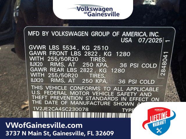 Used 2025 Volkswagen Atlas Cross Sport SE image 29