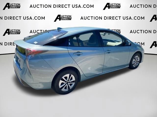 Used 2016 Toyota Prius Four image 6