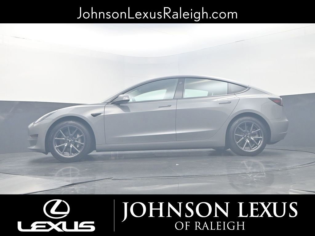 Used 2020 Tesla Model 3 Standard Range Plus image 21