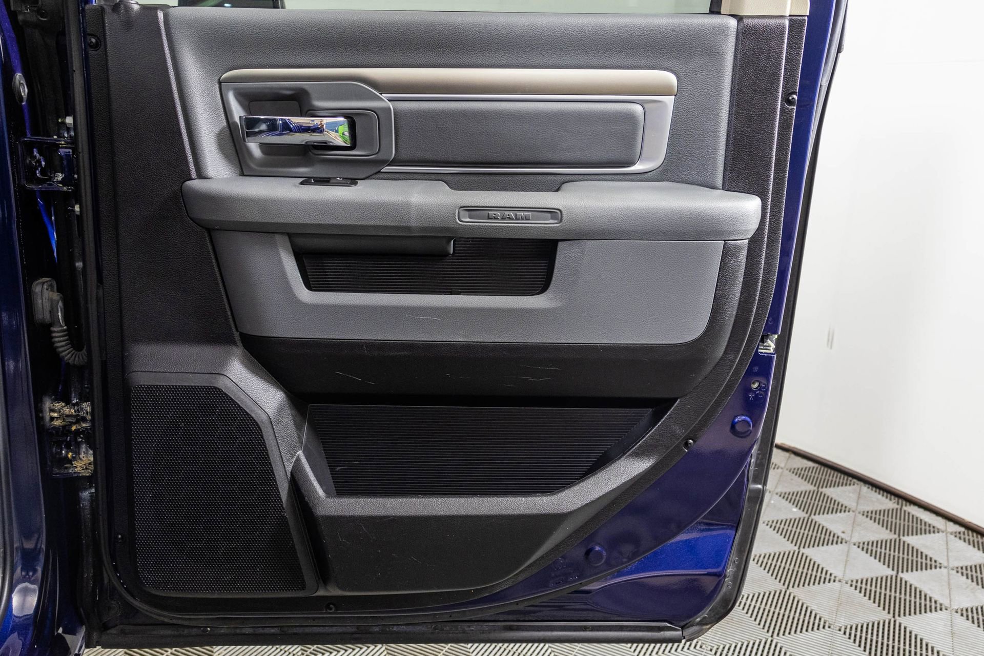 Used 2015 RAM 1500 Big Horn image 41