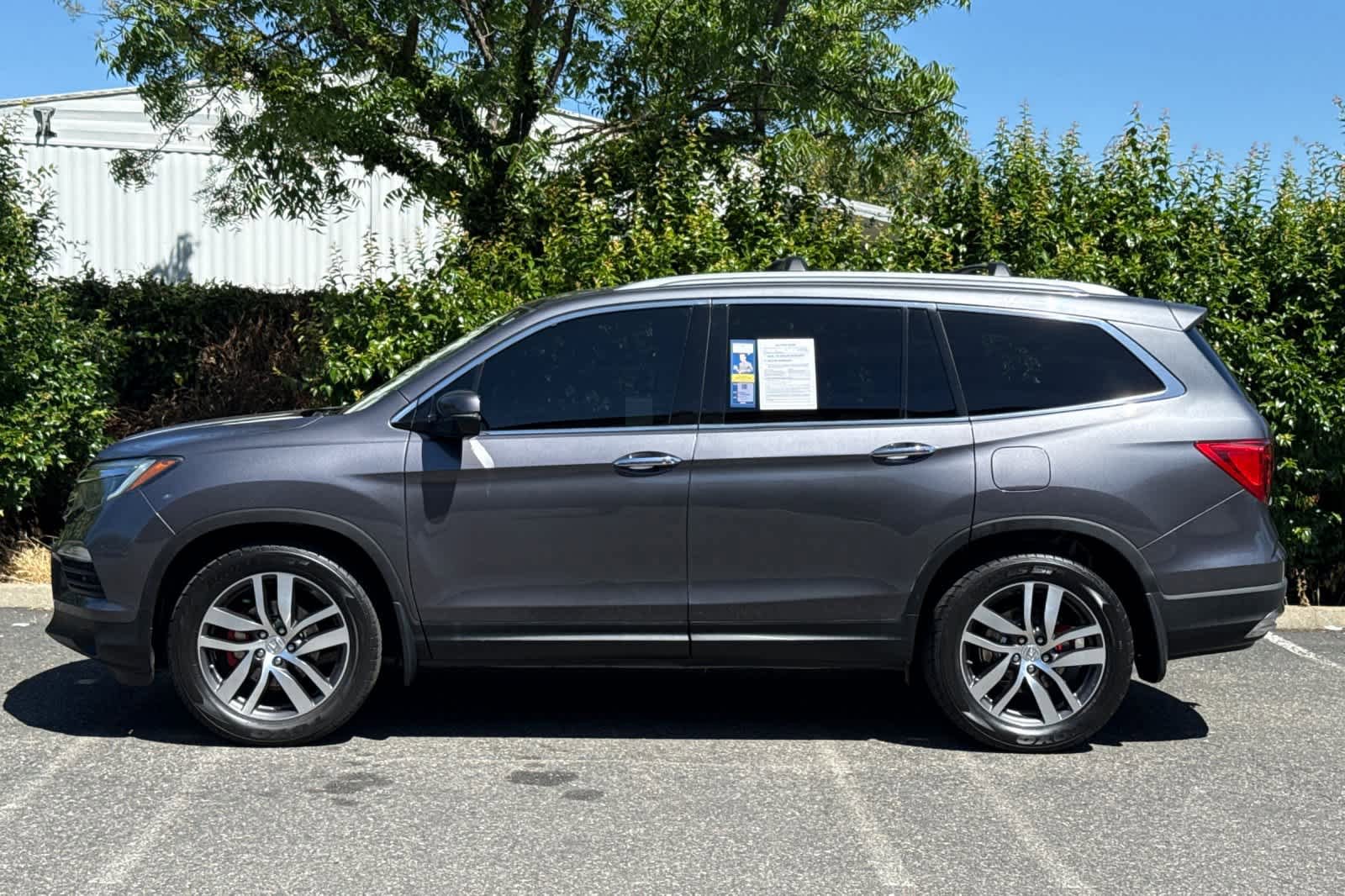 Used 2016 Honda Pilot Touring image 6