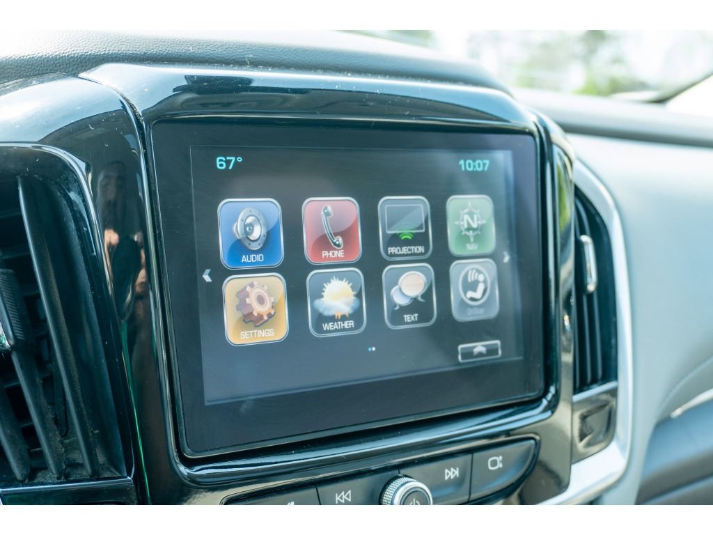 Used 2019 Chevrolet Traverse LT w/ LT Premium Package image 24