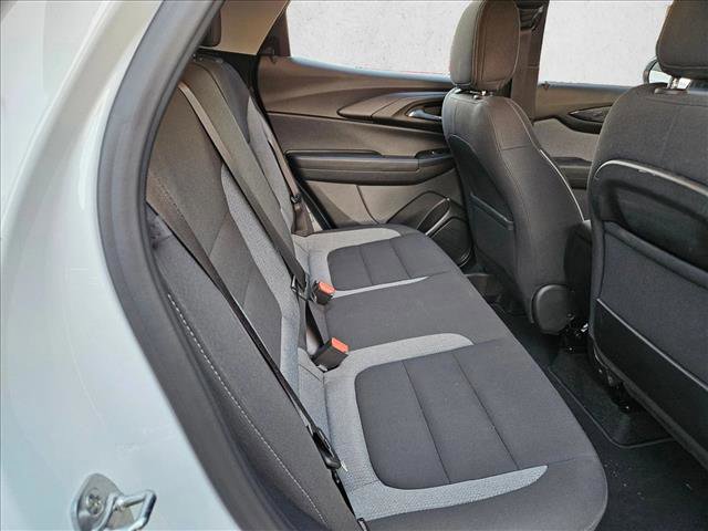 Used 2025 Chevrolet TrailBlazer LT image 23