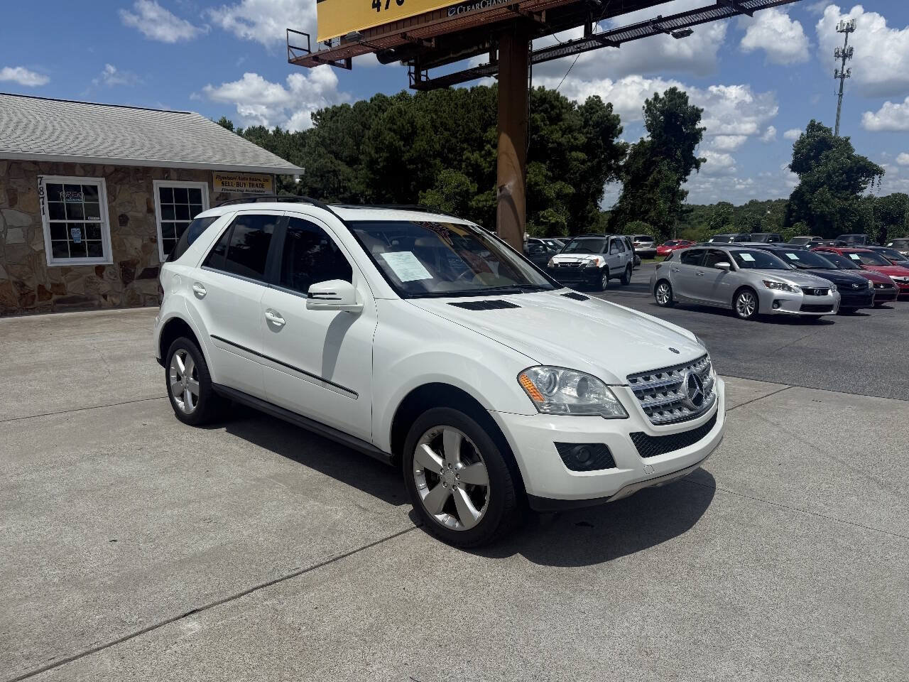 Used 2011 Mercedes-Benz ML 350 2WD image 9