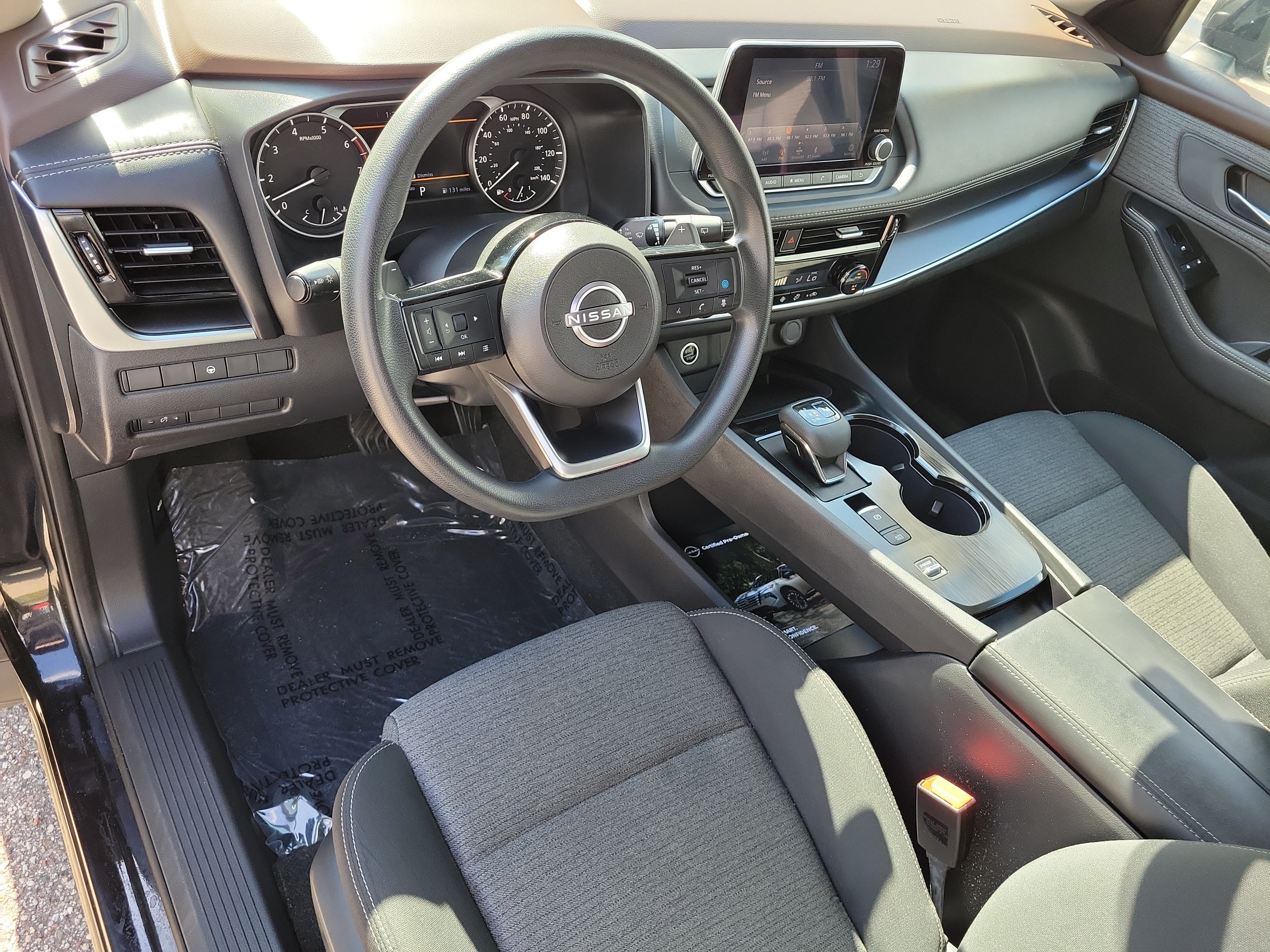 Certified 2023 Nissan Rogue SV FWD image 14