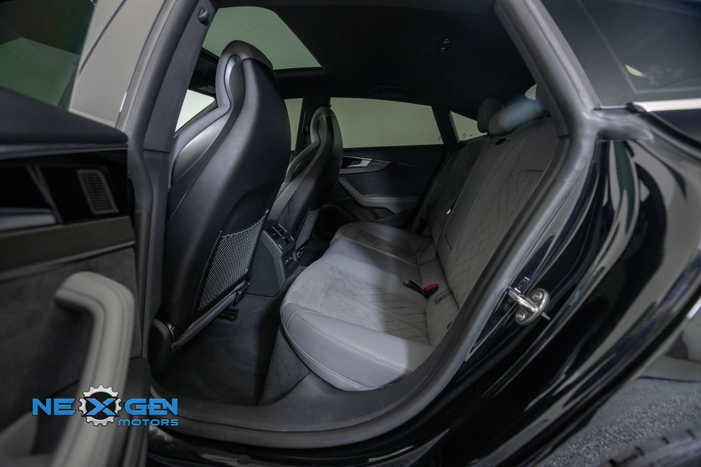 Used 2024 Audi S5 Premium Plus w/ Premium Plus Package AWD/4WD image 30