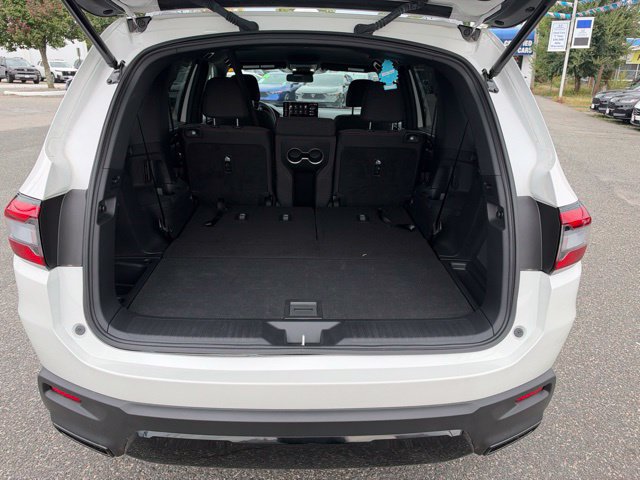 Used 2026 Honda Pilot Sport image 10