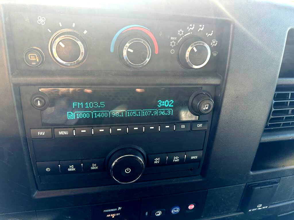 Used 2024 Chevrolet Express 2500 w/ Driver Convenience Package image 22