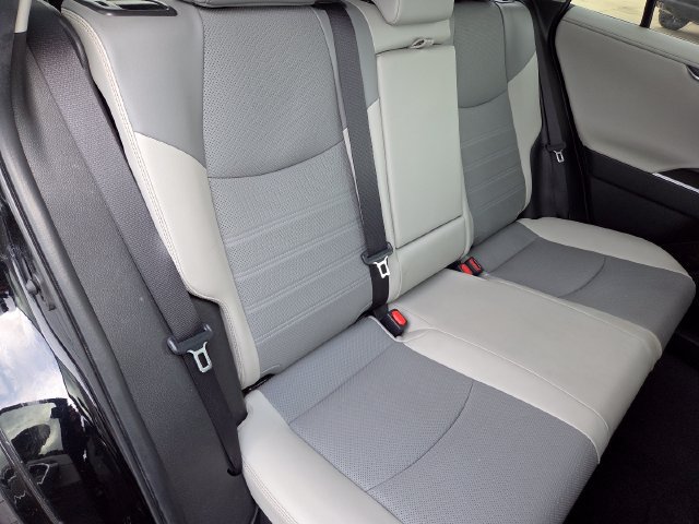 Used 2024 Toyota RAV4 Limited AWD/4WD image 23