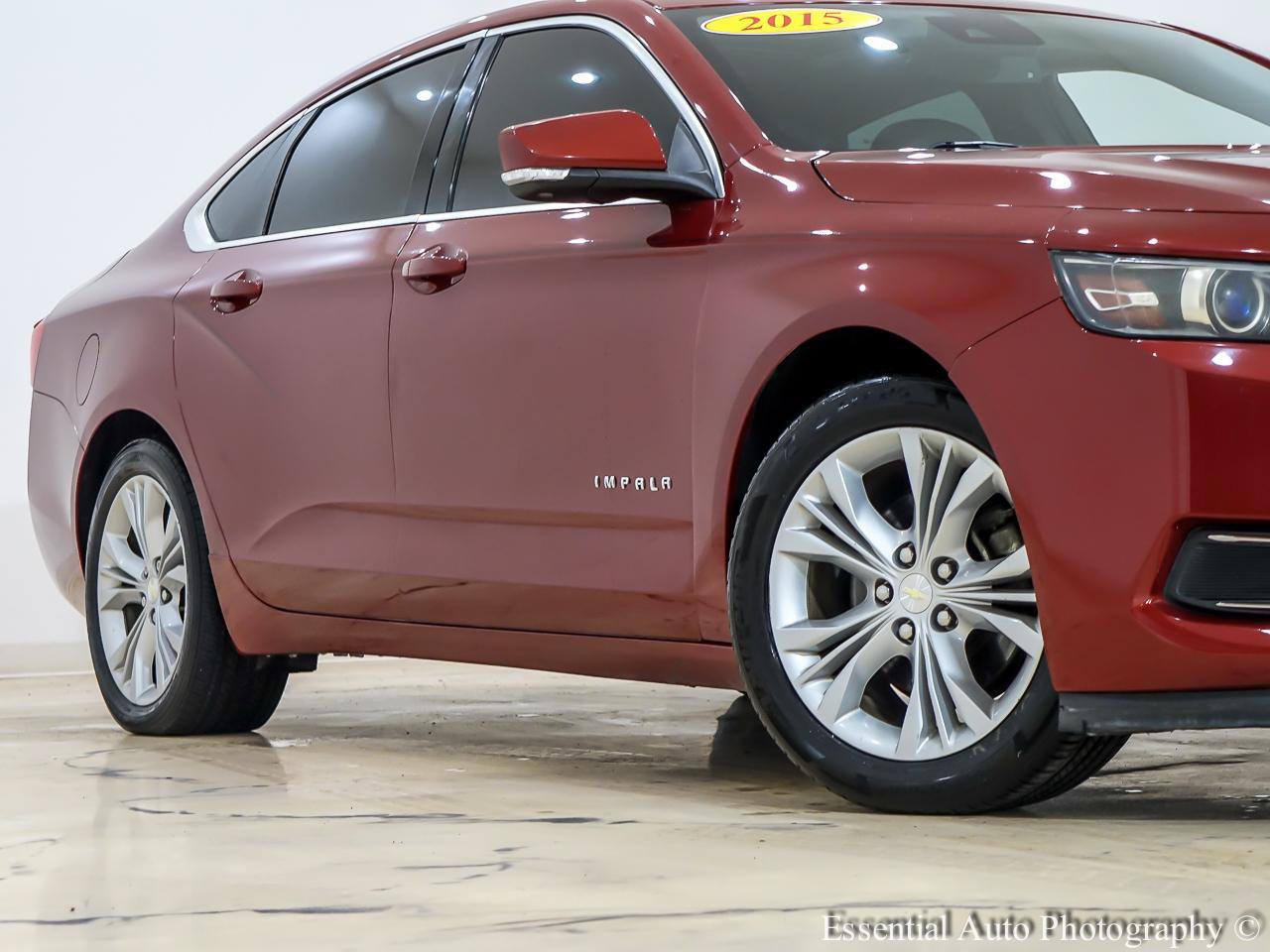 Used 2015 Chevrolet Impala LT w/ Convenience Package FWD image 4