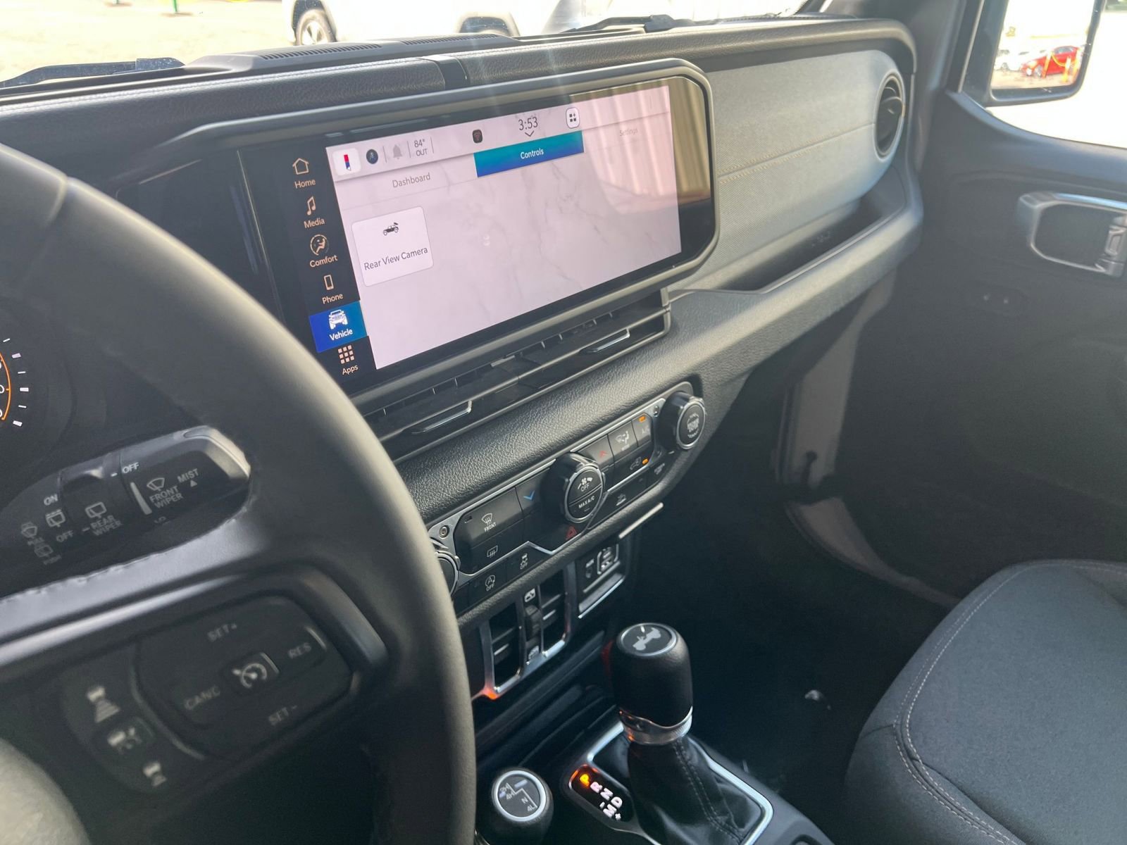 Used 2025 Jeep Wrangler Sport S image 17