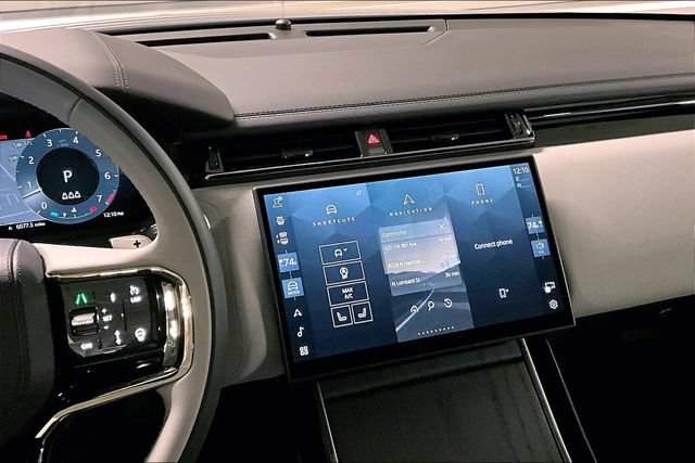 Certified 2026 Land Rover Range Rover Velar Dynamic SE AWD/4WD image 5