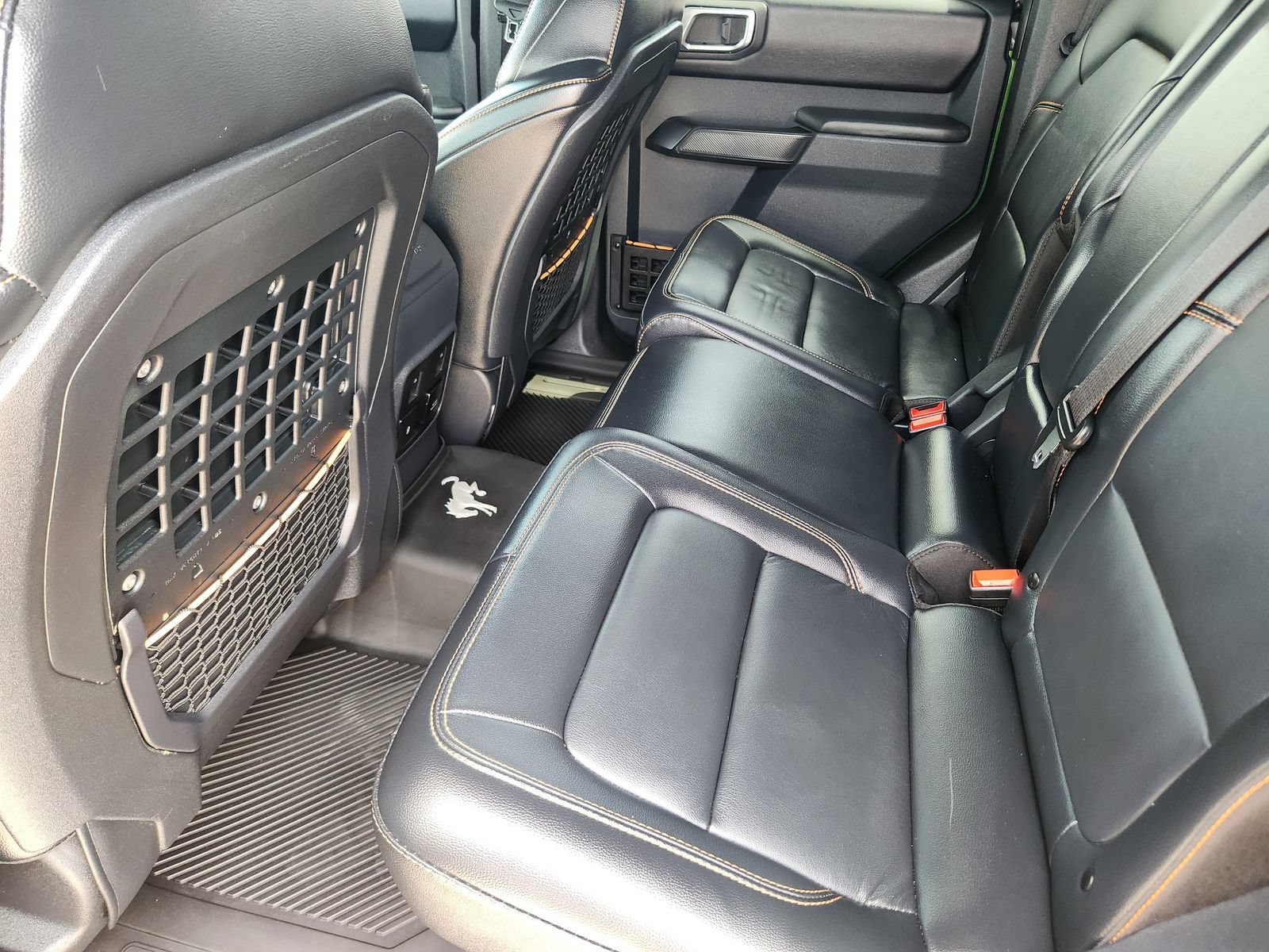 Used 2024 Ford Bronco Badlands AWD/4WD image 34