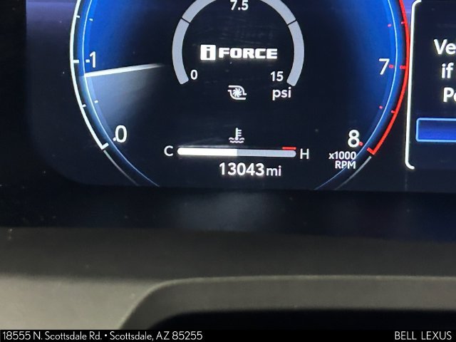Used 2024 Toyota Tacoma TRD Sport AWD/4WD image 29
