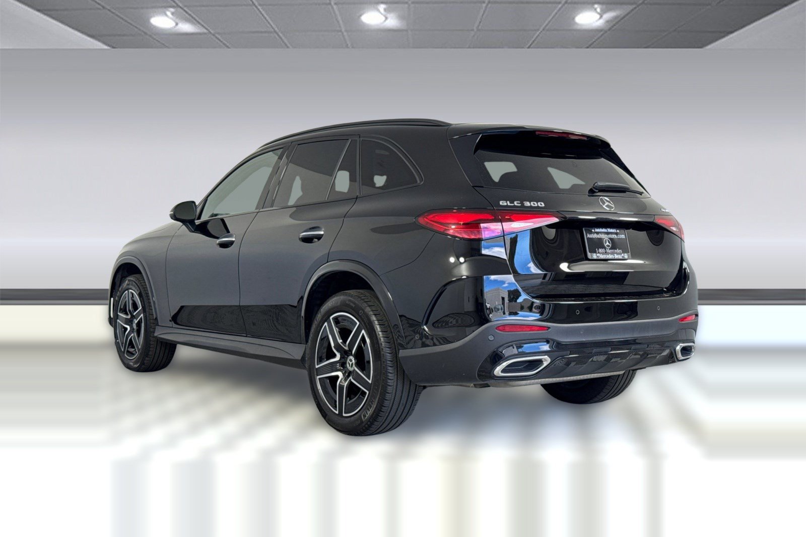 Certified 2023 Mercedes-Benz GLC 300 4MATIC image 3