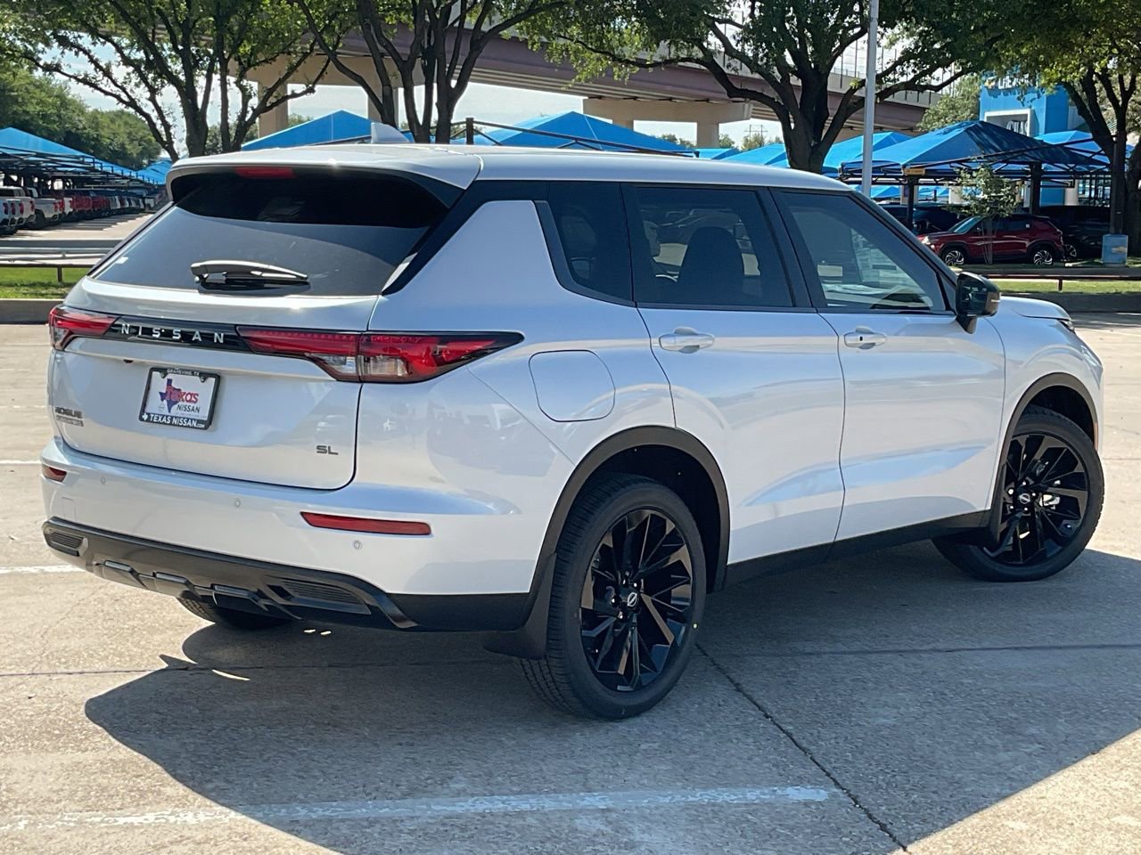 New 2026 Nissan Rogue SL image 5