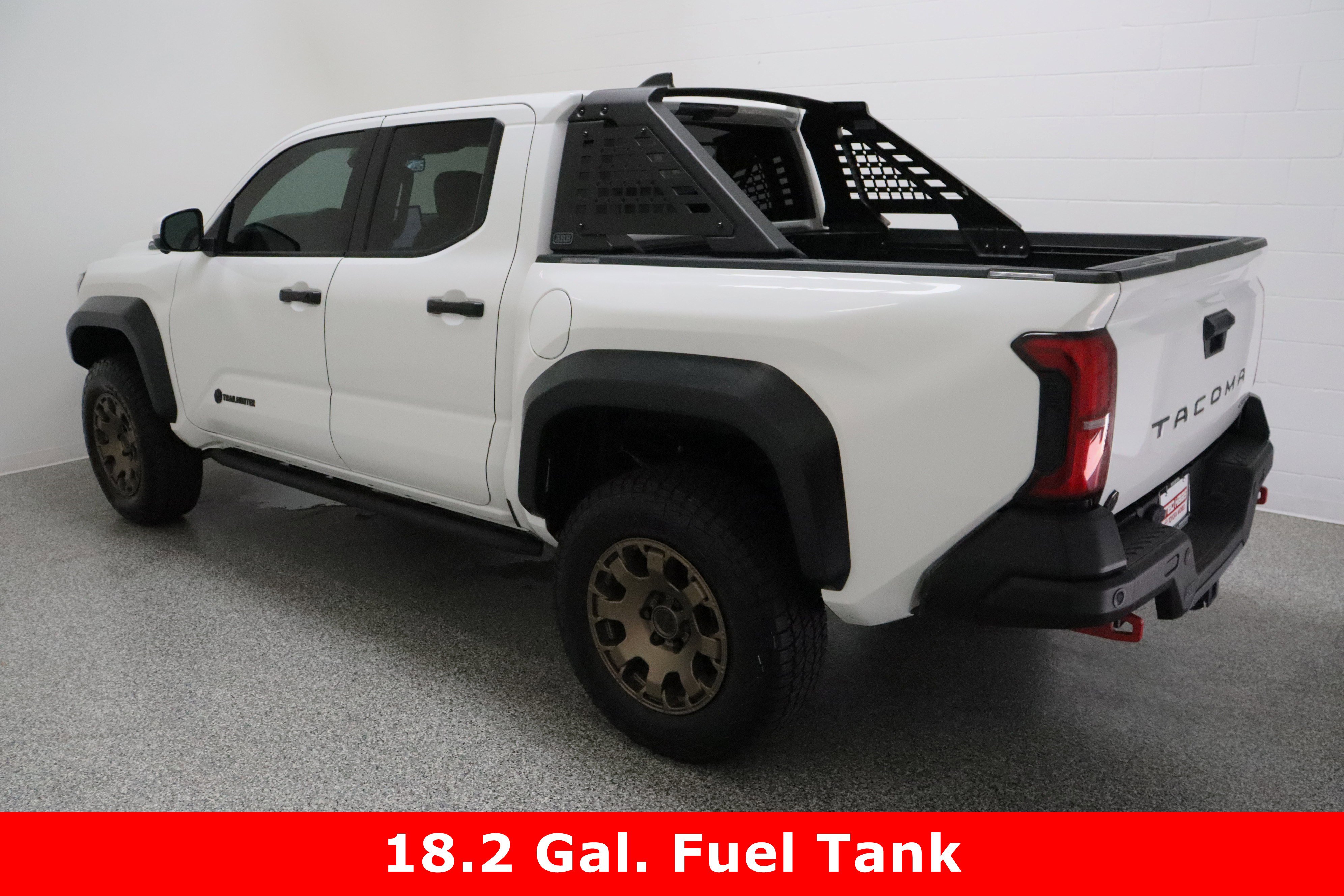 Used 2025 Toyota Tacoma 4x4 Double Cab Hybrid image 9