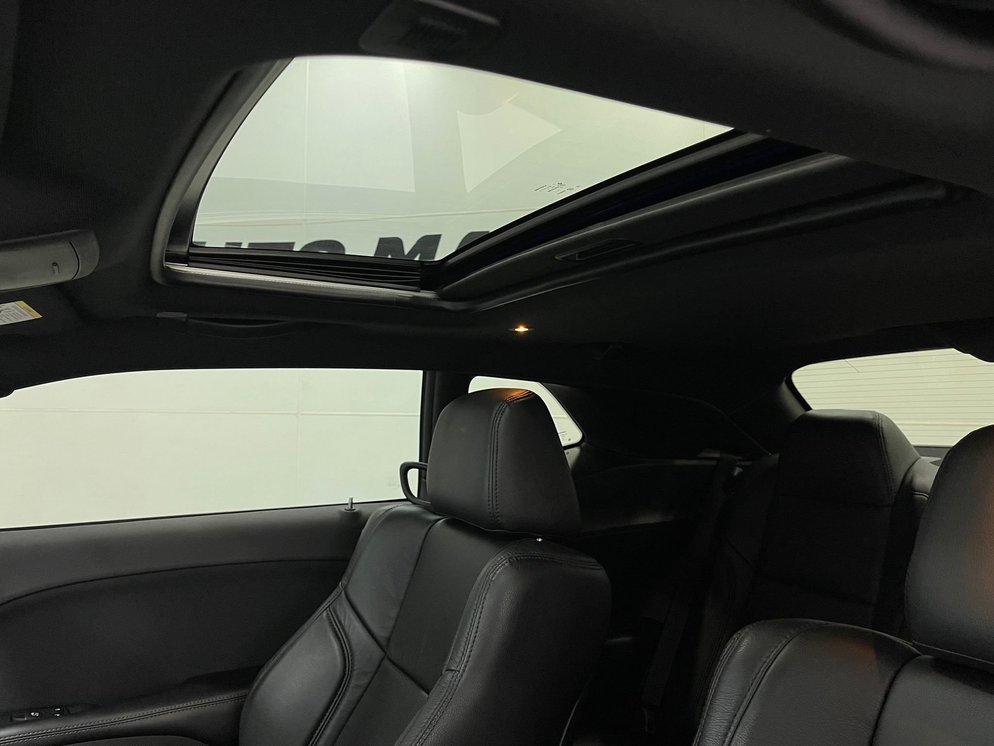 Used 2018 Dodge Challenger R/T Scat Pack RWD image 11