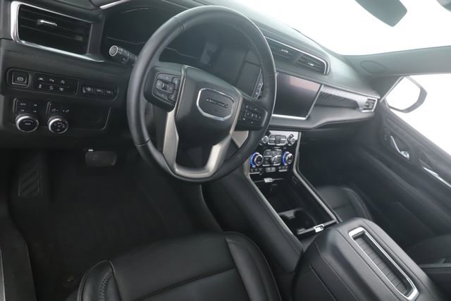 Used 2023 GMC Yukon Denali image 17