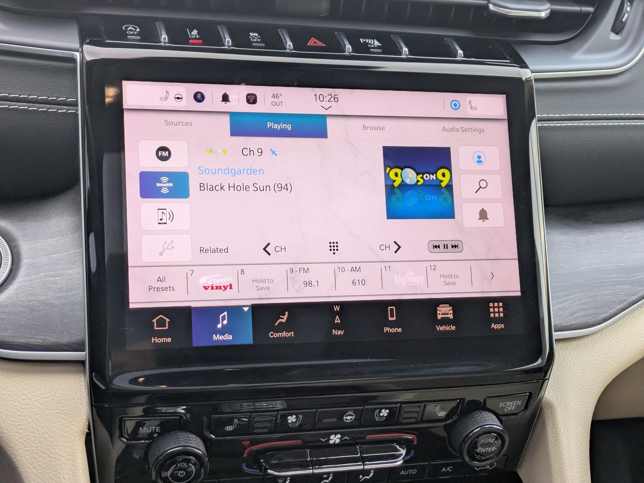 Used 2022 Jeep Grand Cherokee L Limited w/ Luxury Tech Group II image 20