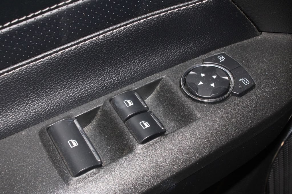 Used 2019 Ford Mustang GT Premium w/ Equipment Group 401A RWD image 16