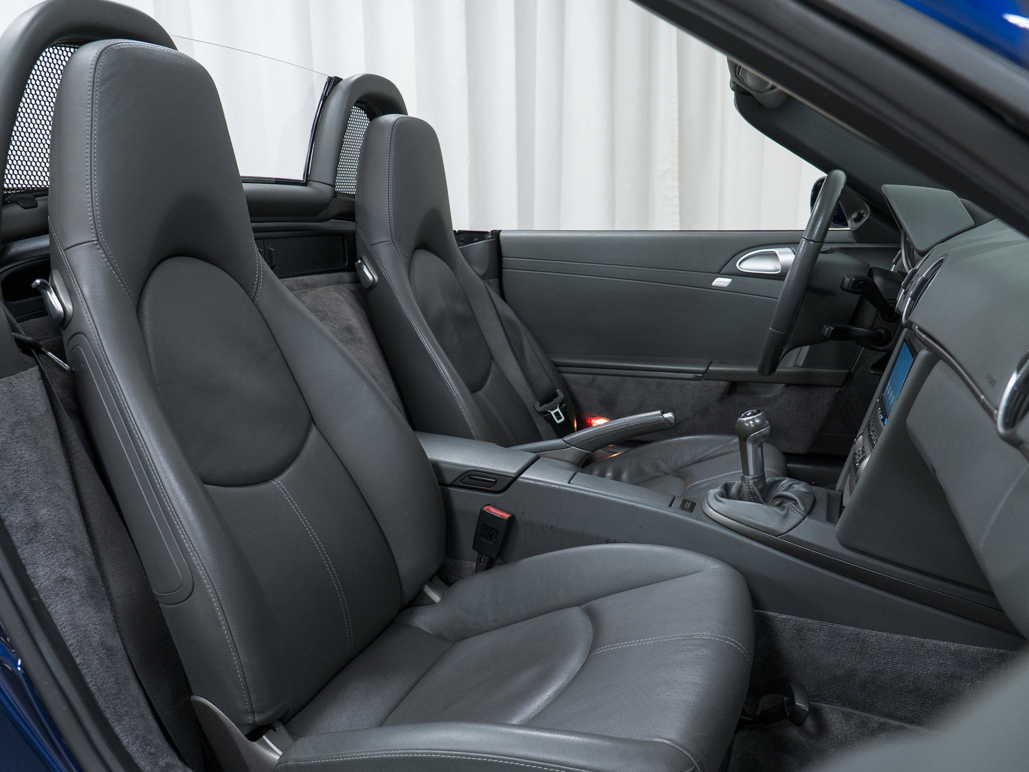 Used 2006 Porsche Boxster image 25