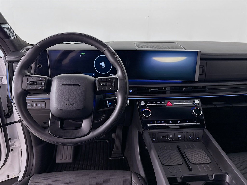 Used 2025 Hyundai Santa Fe Calligraphy image 23