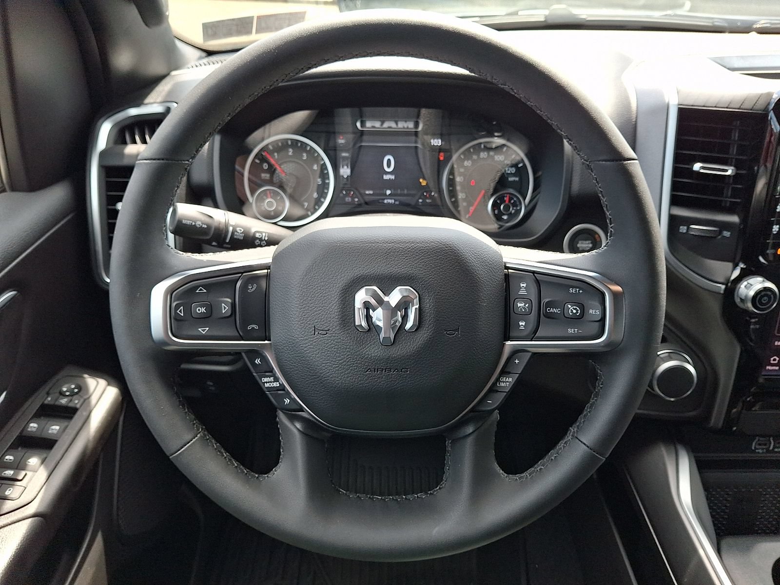Used 2026 RAM 1500 Big Horn AWD/4WD image 19