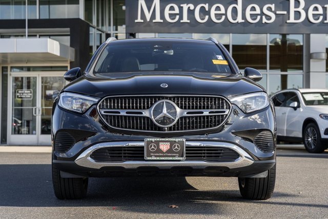 Certified 2024 Mercedes-Benz GLC 300 4MATIC image 2