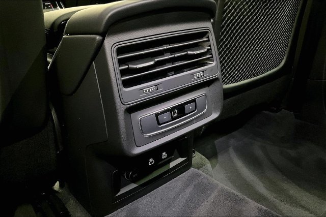 Certified 2023 Audi Q7 3.0T Premium AWD/4WD image 19