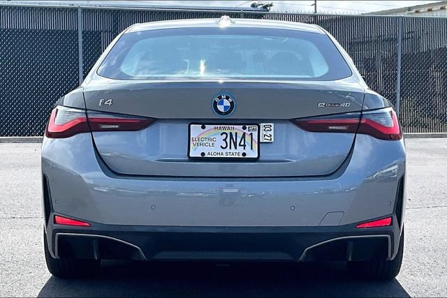 Used 2023 BMW i4 eDrive40 RWD image 4