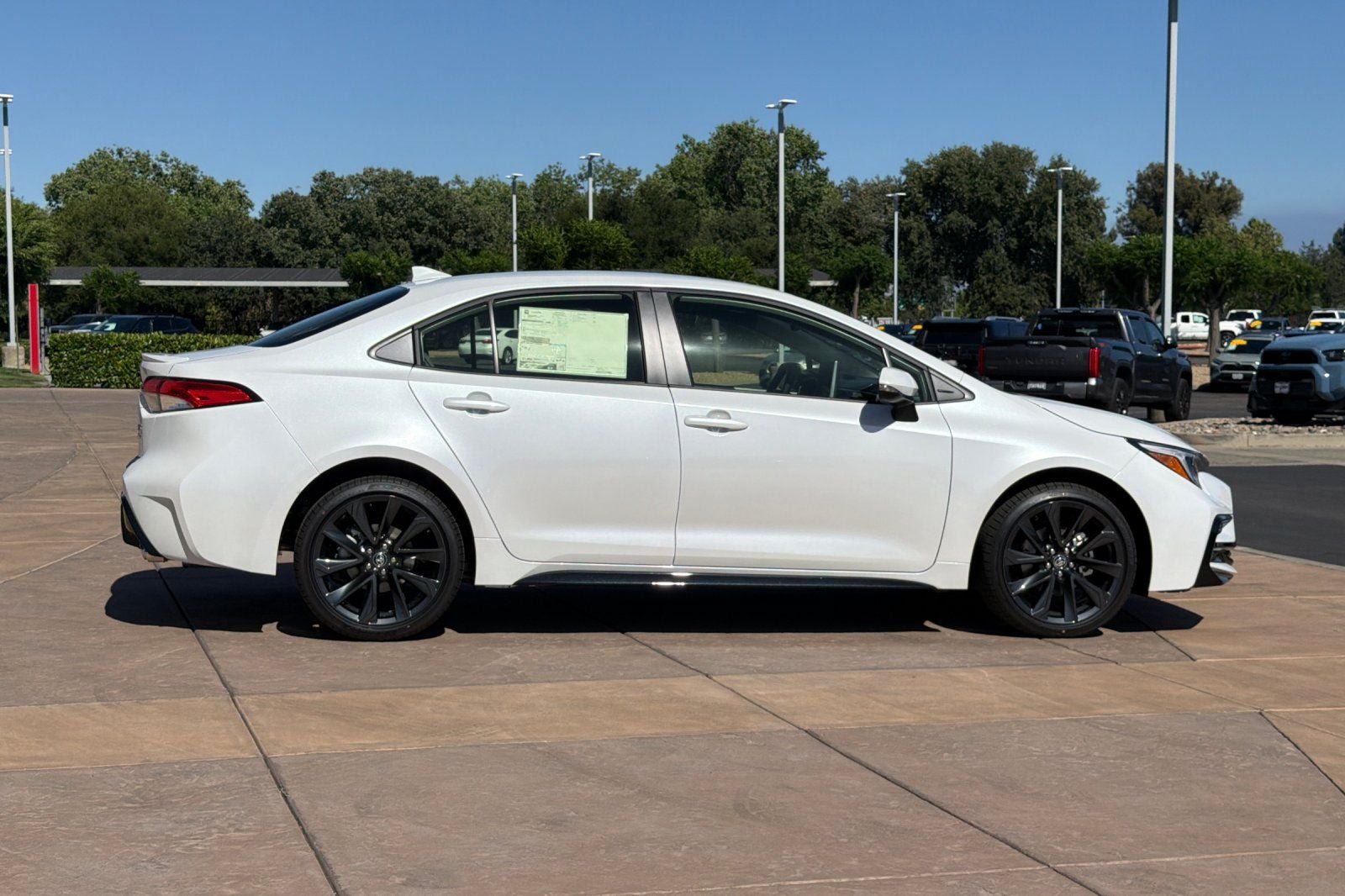 New 2026 Toyota Corolla SE FWD image 3