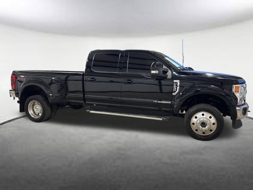 Used 2022 Ford F450 Lariat w/ Lariat Value Package image 6