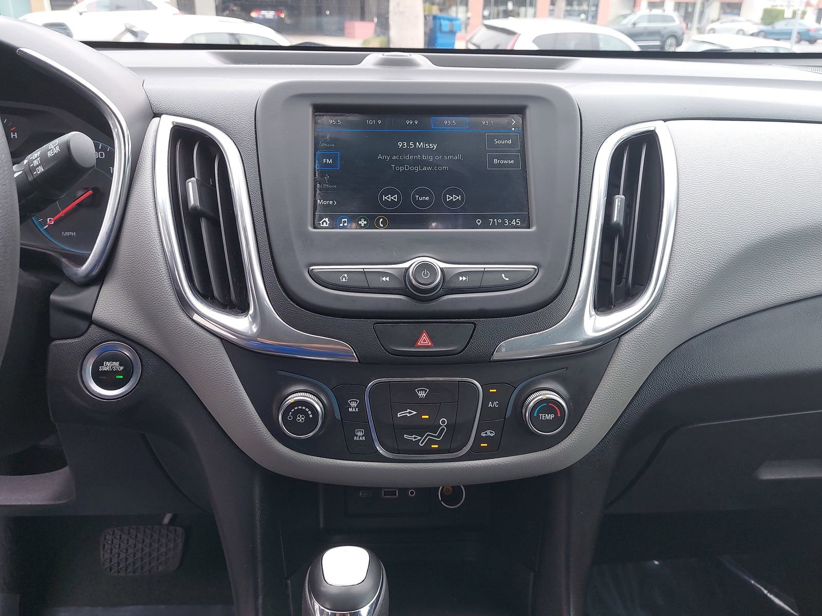 Used 2019 Chevrolet Equinox LS w/ LS Convenience Package image 19